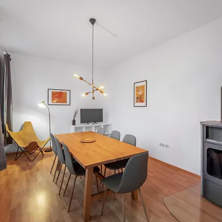 Apartmán Work & In Mit Badewanne Und Kueche